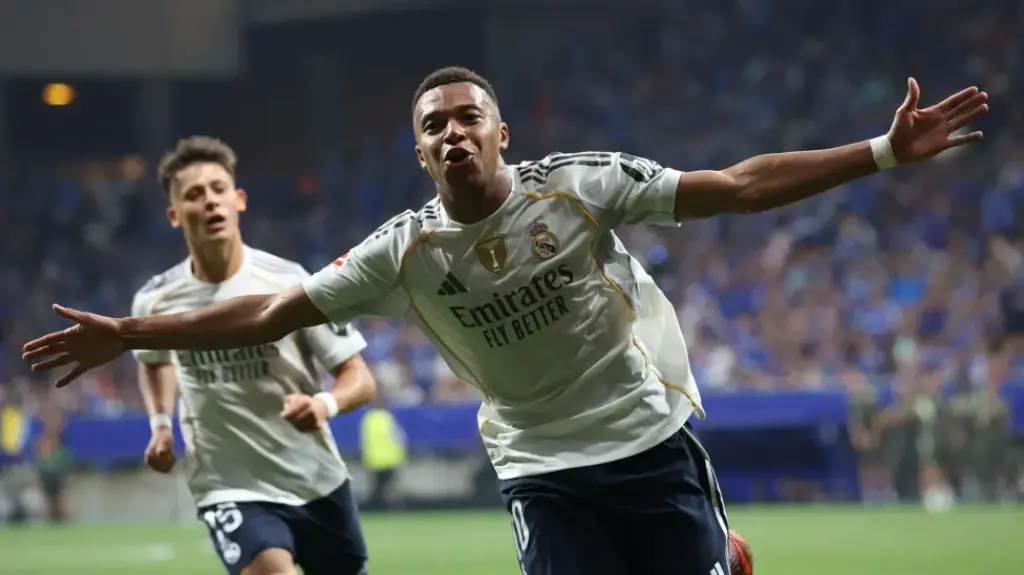 Kylian Mbappe scored twice as Real Madrid continued their perfect start to the season in La Liga with victory at Oviedo.