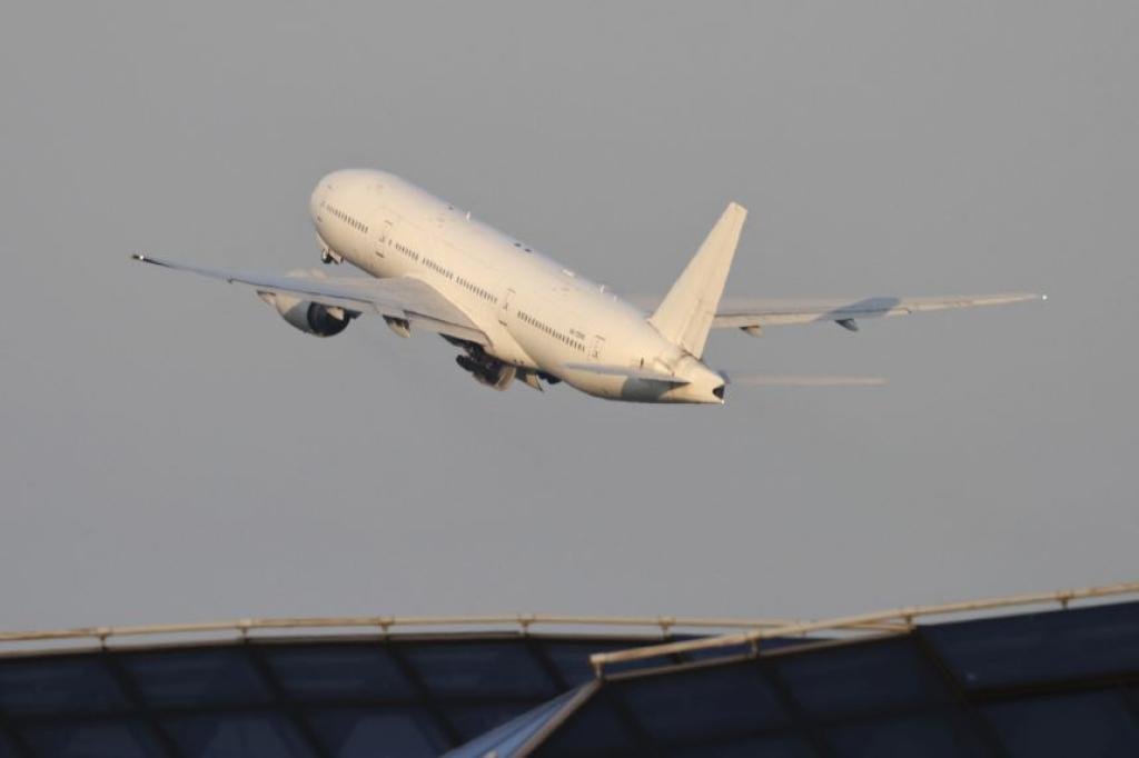 Russia Starts Direct Commercial Flights Between Moscow and Pyongyang