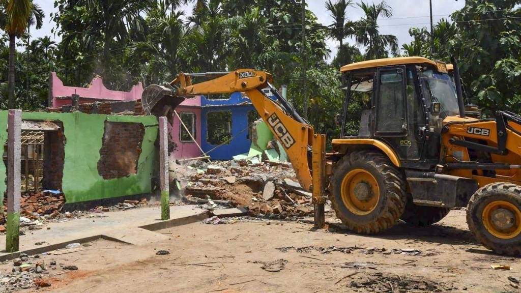 Assam Eviction Drive Begins: 2,000 Families Affected Amid Heavy Police Presence